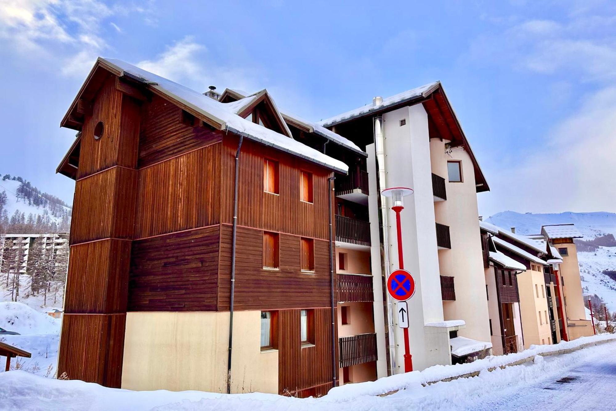 Апартаменты Casa-Amelie Terrace With View And Parking Вар Экстерьер фото